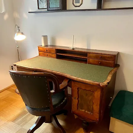 Museum Huemer 公寓